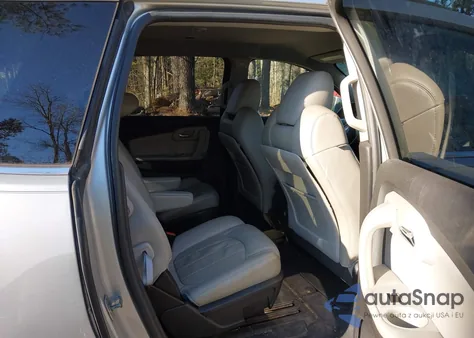 2011 Chevrolet Traverse Ltz z USA, uszkodzony, nr VIN 1GNKRLED6BJ239990